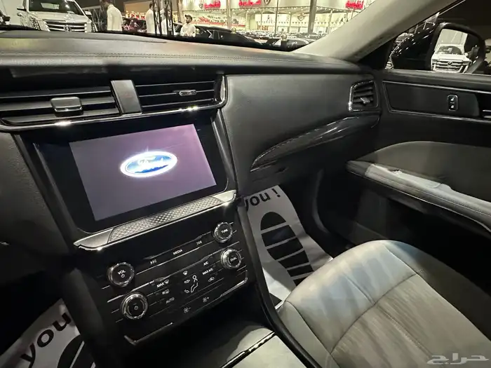 فورد تورس موديل 2022 استاندر نظيفة 15