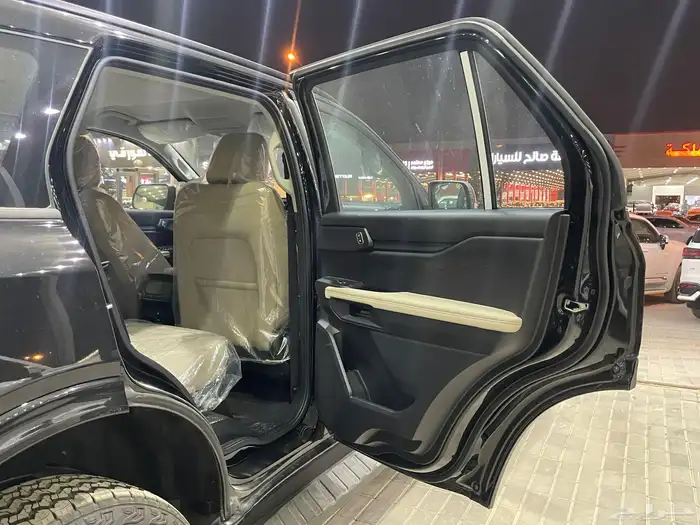 فورد ايفرست 2025 XLS ديزل دبل 7 مقاعد توكيلات الجزيره- 2.0D 22