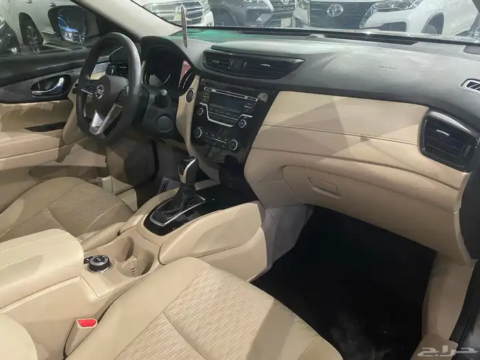 اكس تريل 2021 ستاندر دبل 10