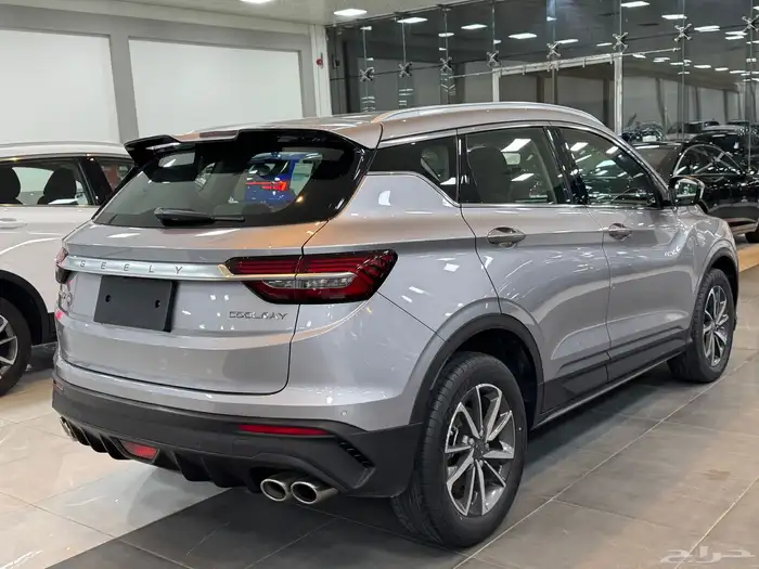 جيلي كولراي 2022 مستخدم 3