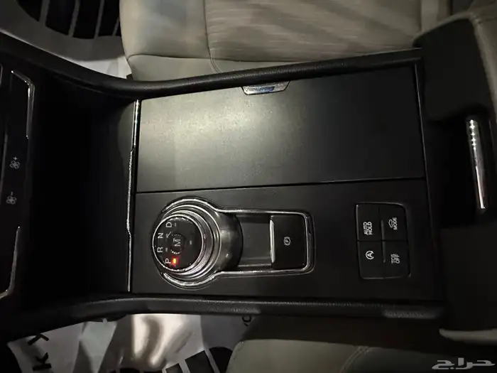 فورد تورس موديل 2022 استاندر نظيفة 17