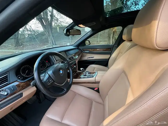 مخزن BMW 730LI الناغي 2015 مواصفات خاصة 57
