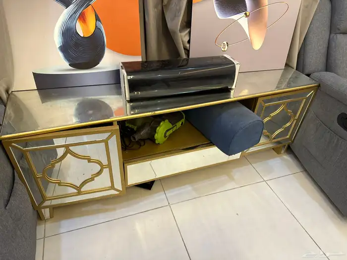 مكتبه للبيع 0