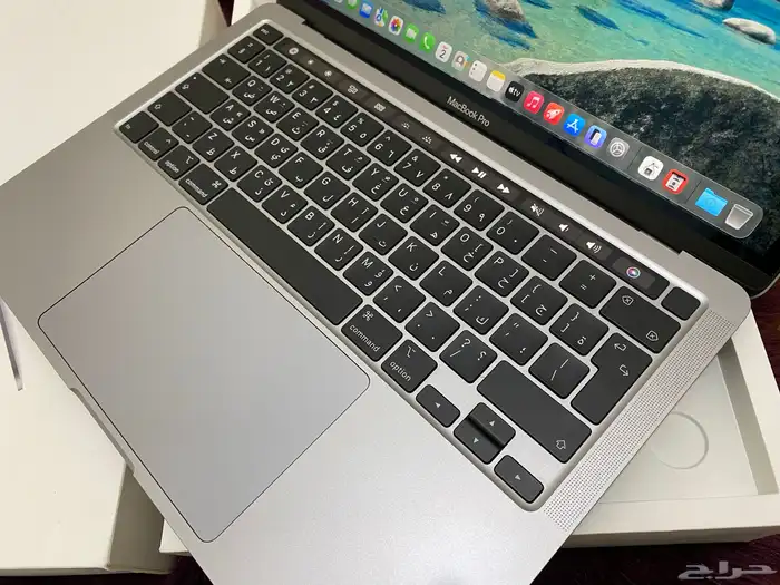 ماك بوك برو نظيف جدا 14