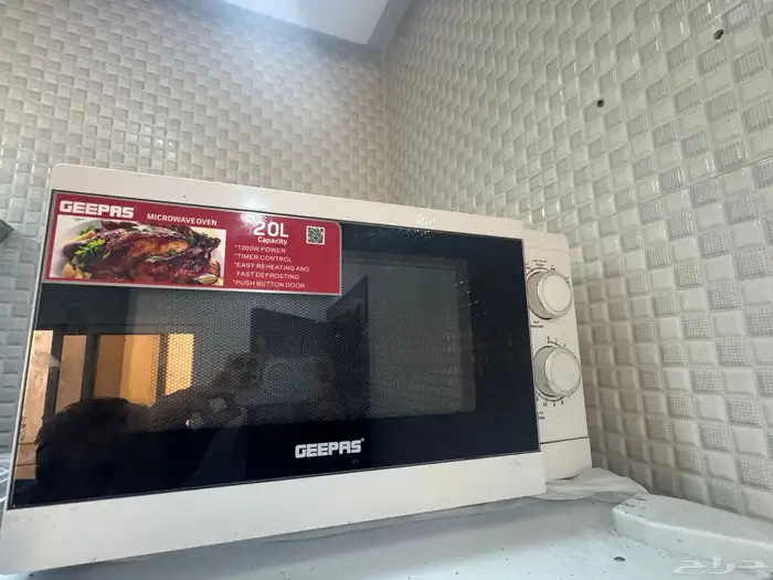 اثاث كامل مع الاجهزه للبيع 10