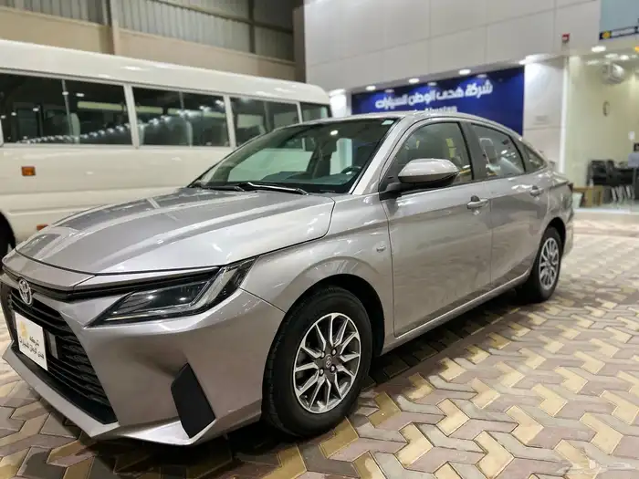 تويوتا يارس 10