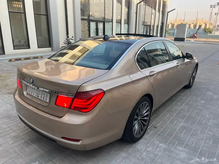 بي ام دبليو 2012 ناغي بسعر مناسب 4