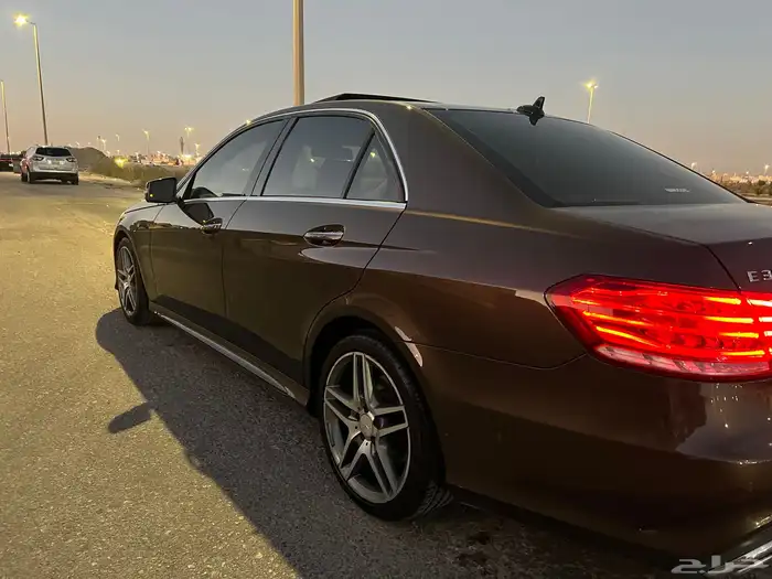 مرسيدس E300 موديل 2016 9
