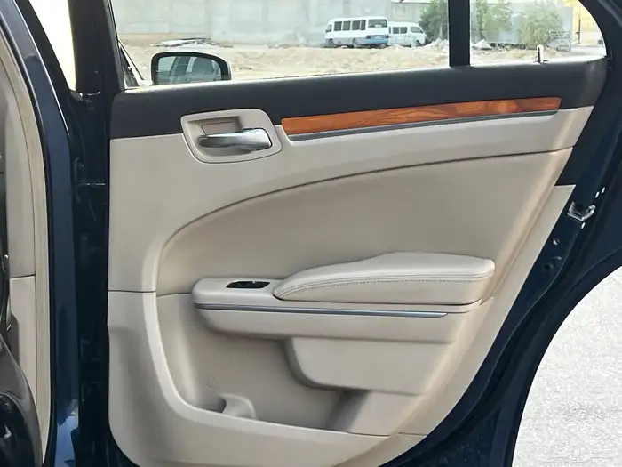 كلايزلر ليمتد 2014 6 سلندر 28