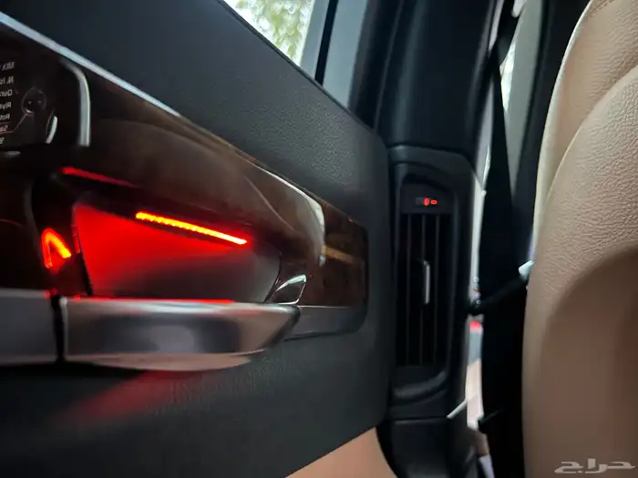 مخزن BMW 730LI الناغي 2015 مواصفات خاصة 80