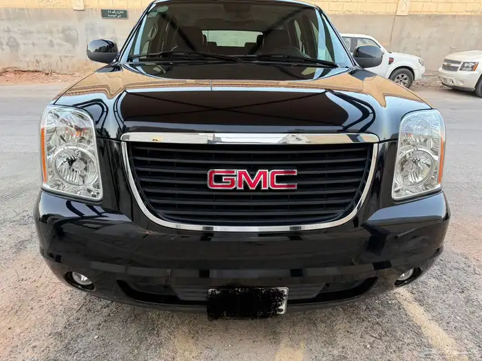 يوكن 2007 SLT دبل مخزن 8