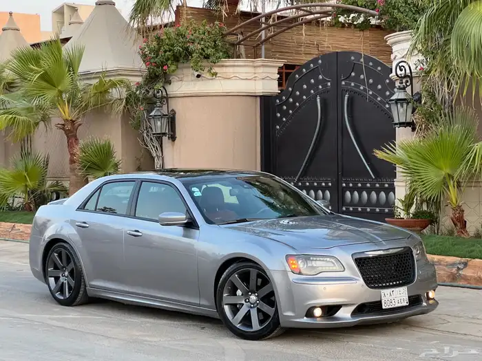 للبيع كرايزلر (( SRT 2014)) 4