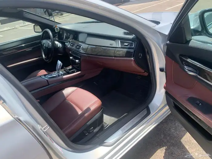 بي ام دبليو 730 2011مواصفات 750 فل كامل اصدار خاص (اندفجول) 17