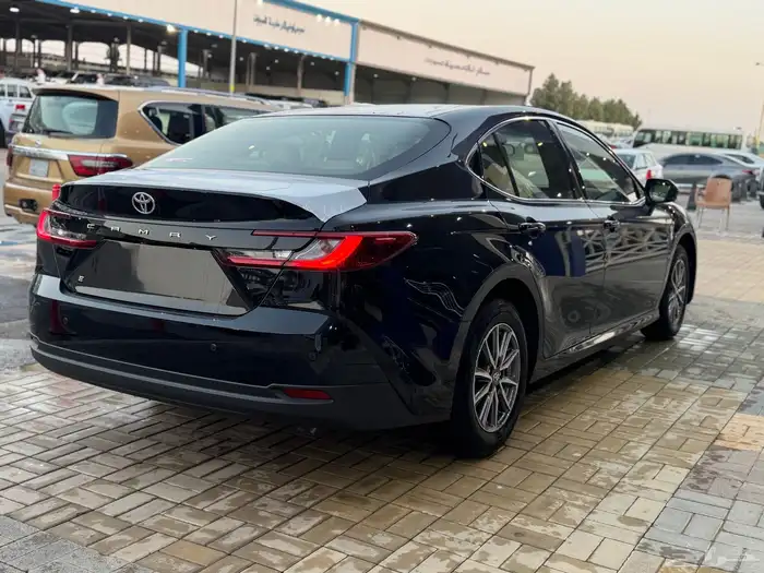 تويوتا كامري 2025 عبداللطيف جميل ( جديد ) 2