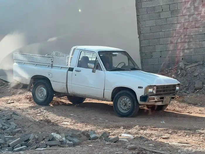 هايلكس غماره مسقط م 1980 0