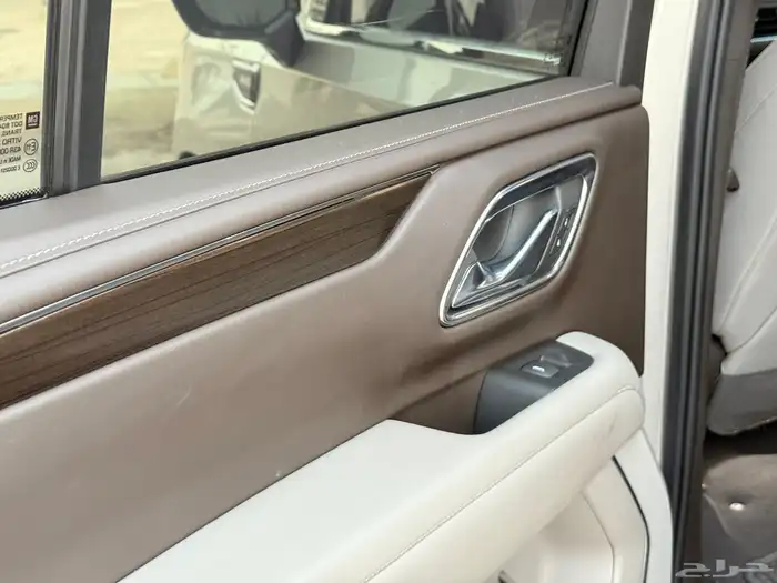 يوكن SLE موديل 2023 قصير دبل شرط 33