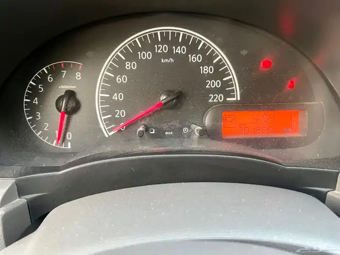 نيسان صني 2015 8