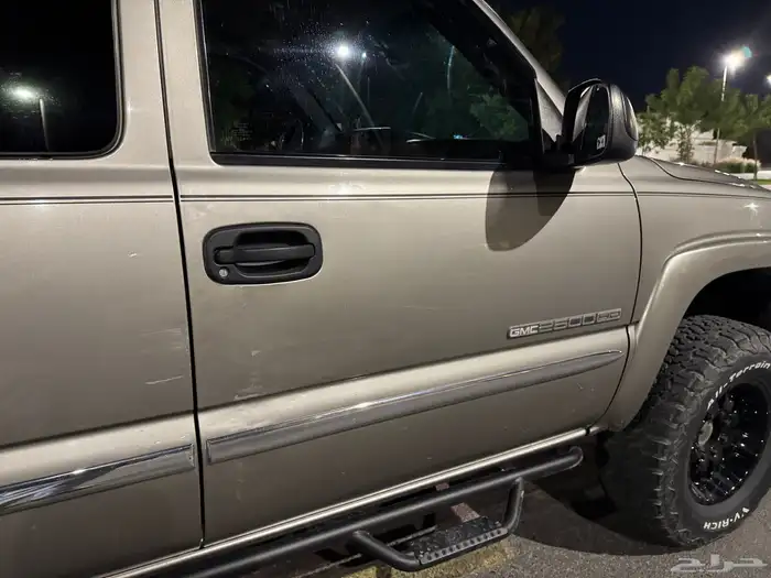 جي ام سي 2003 HD 4