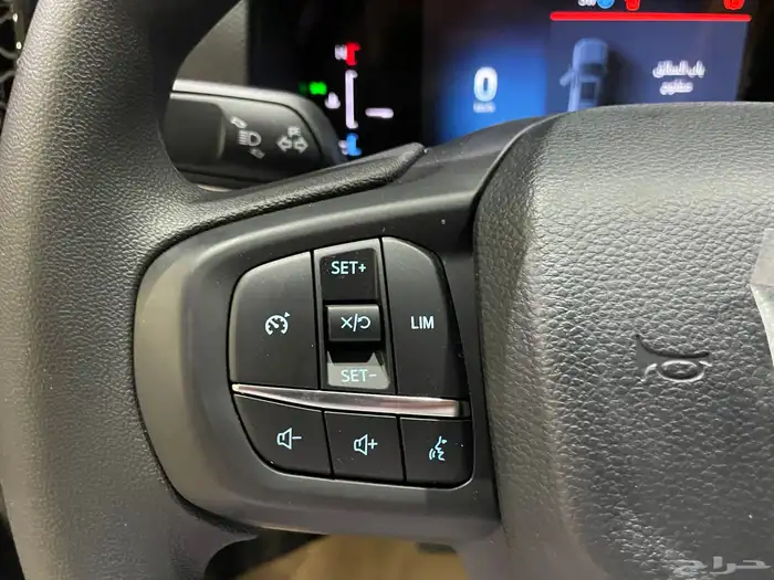 فورد ايفرست 2025 XLS ديزل دبل 7 مقاعد توكيلات الجزيره- 2.0D 14