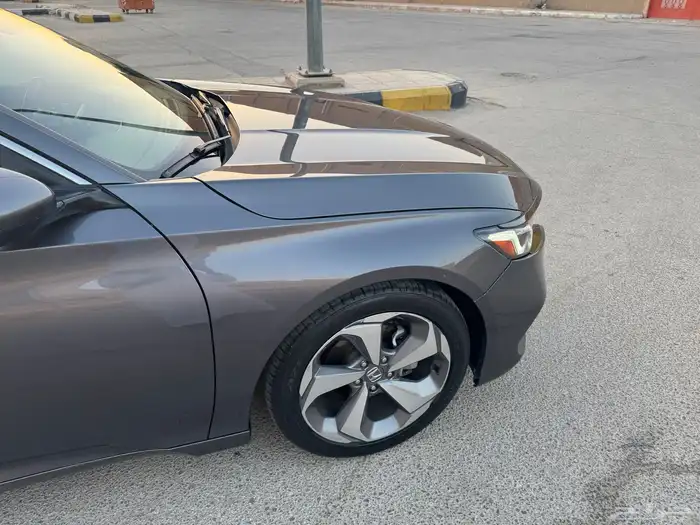 للبيع اكورد 2018 سبورت نظيف جدا 11