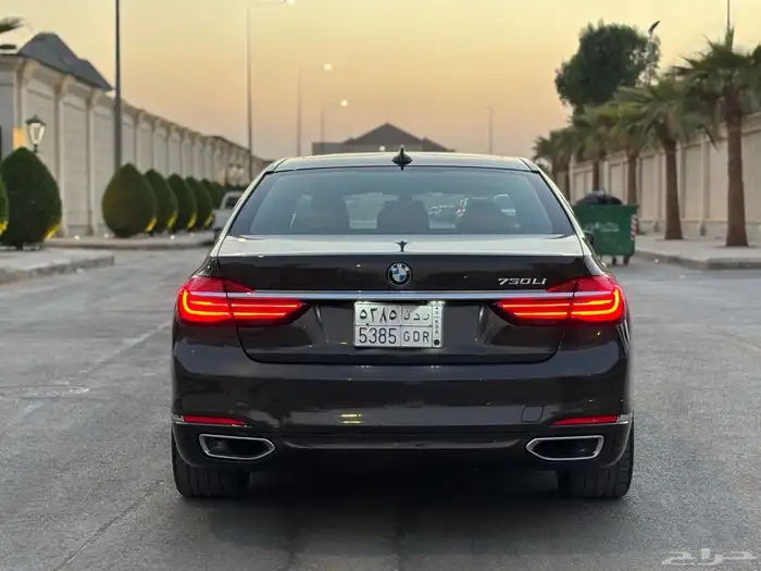 بي ام 2018 نظيف 9