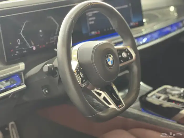 بي ام دبليو 740 موديل 2023 11