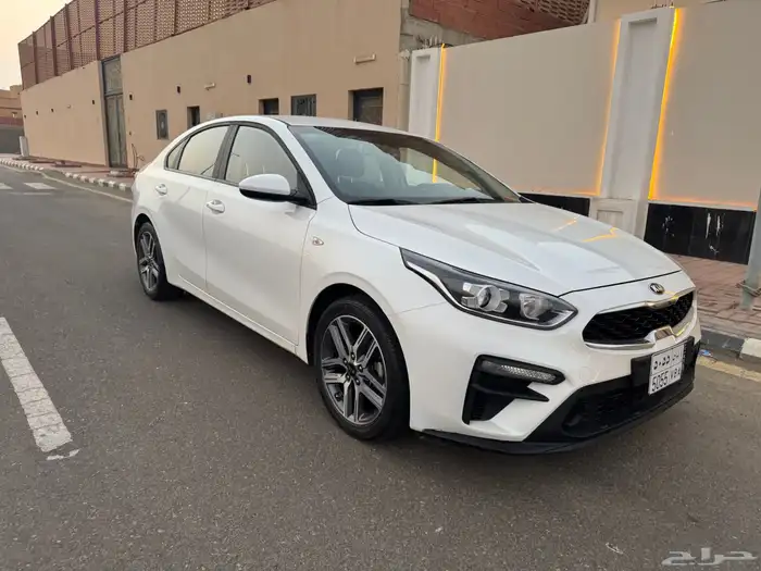 كيا سيراتو وارد كوريا بنزين موديل 2021 0