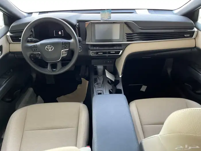 تويوتا كامري موديل 2025 3