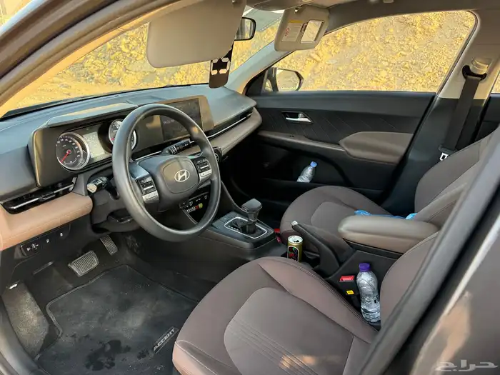 اكسنت 2025 لون رمادي 40