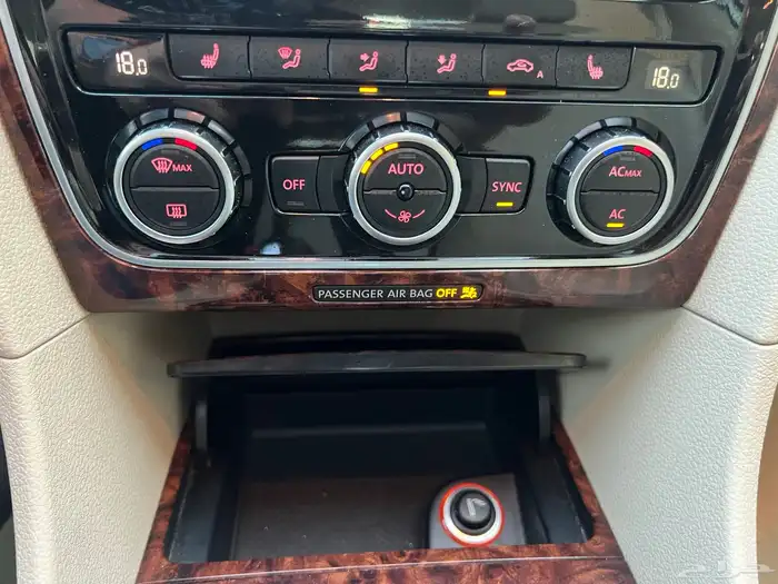 فولكس واجن 2012 فل كامل بدي وكاله مخزن 70