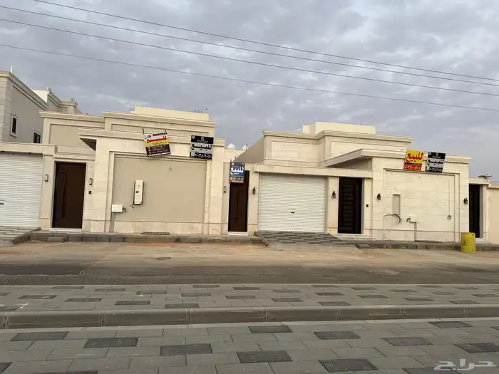 دور للبيع بالوادي 0