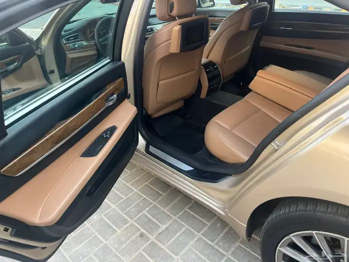 بي ام دبليو 2012 ناغي بسعر مناسب 16