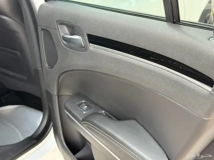 كرايزلر C300s موديل 2021 عالشرط نظيف 35