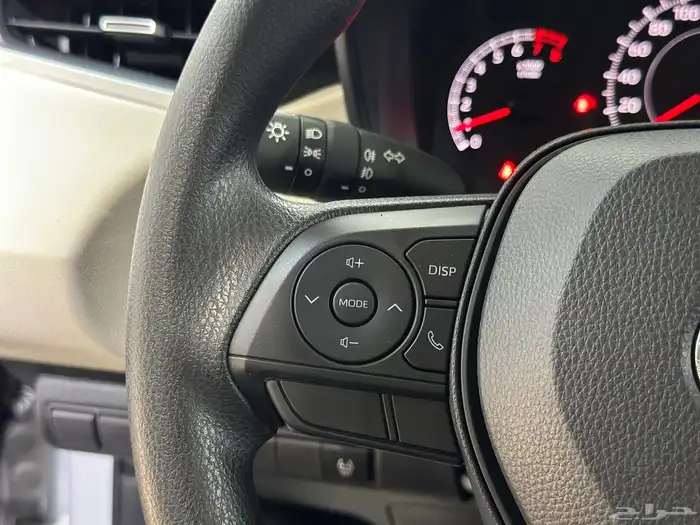 تويوتا كورولا ستاندر 2.0 موديل 2025 7