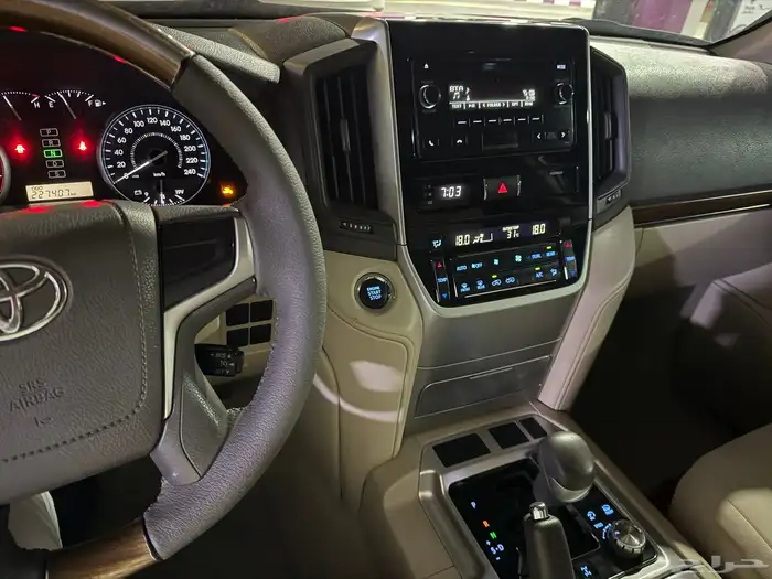 لاندكروزر 0