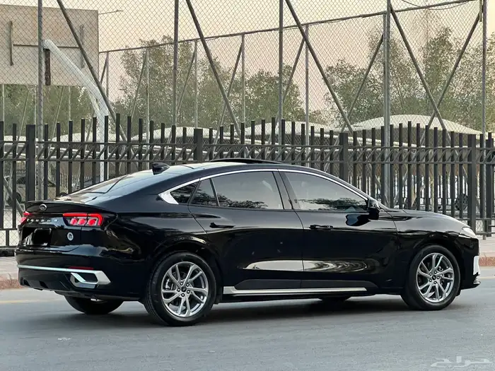 فورد توروس 2024 نص فل سعودي 3