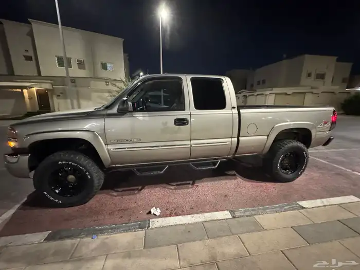 جي ام سي 2003 HD 0