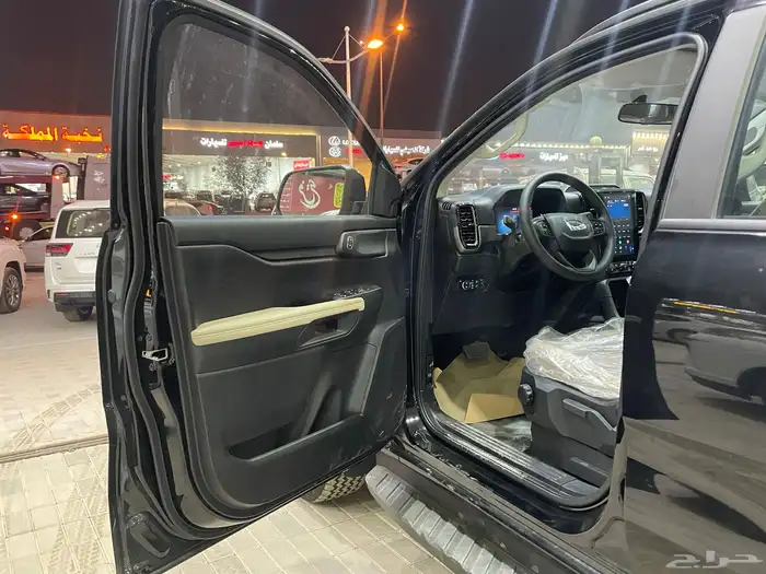 فورد ايفرست 2025 XLS ديزل دبل 7 مقاعد توكيلات الجزيره- 2.0D 7