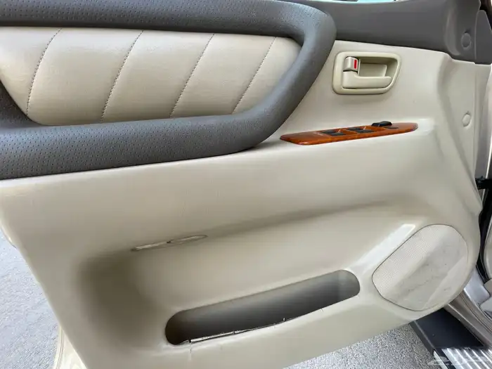 تويوتا- لاند كروزر-2004-VXR-تماتيك- بنزين-V8 12