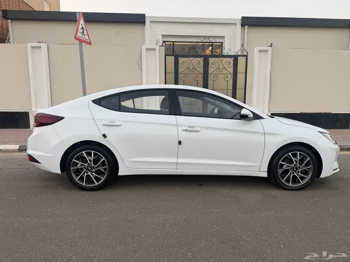 هيونداي النترا وارد كوريا بنزين موديل 2020 8