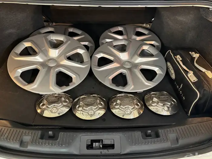 فورد تورس بوليسي 2015 مخزن 29