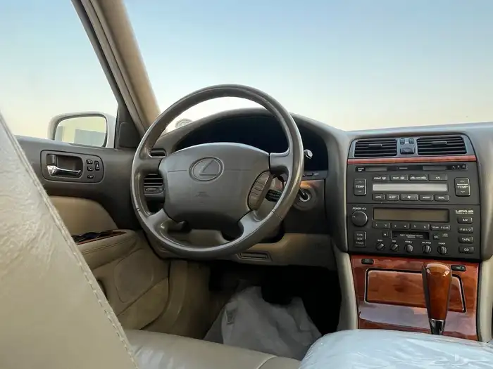 للبيع لكزس 400 10