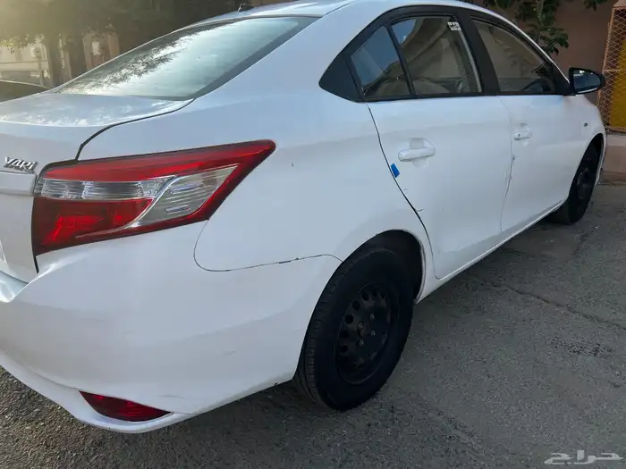 تويوتا يارس 2015 5