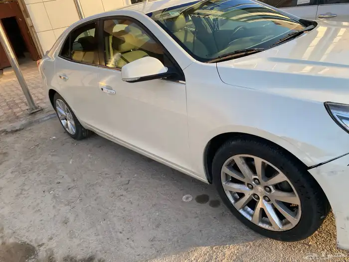 شيفروليه ماليبو ltz2013 ممشي 179260 كيلو رخصه واستماره ساري 2