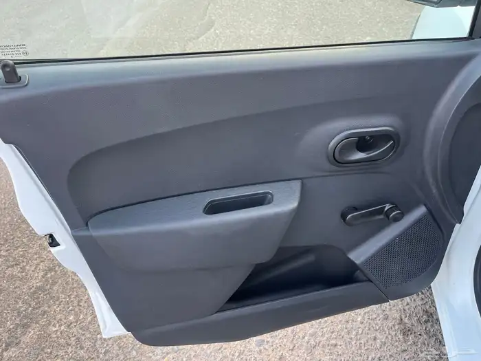 فان رينو دوكر 2020 12