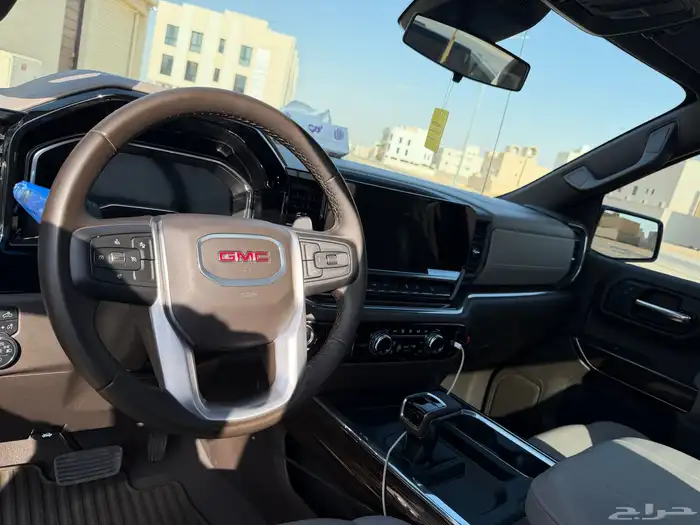 سيرا GMC ماشي 44 الف جديد مالك اول 0