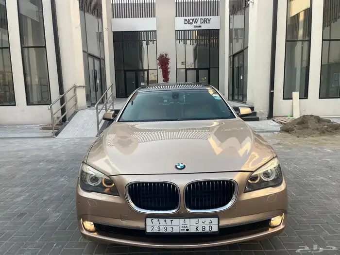 بي ام دبليو 2012 ناغي بسعر مناسب 0