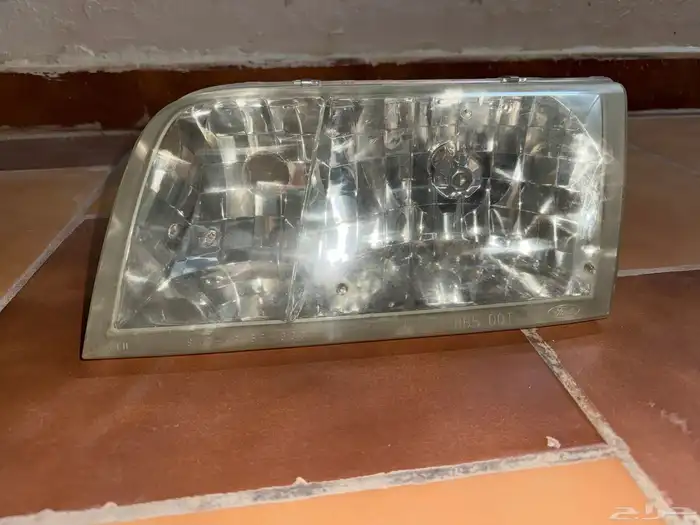 شمعه فورد اصليه يسار 0