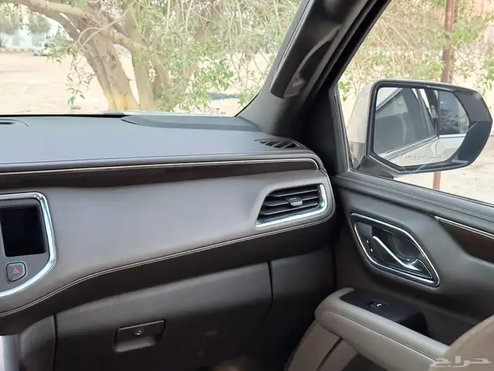 يوكن SLE موديل 2023 قصير دبل شرط 31