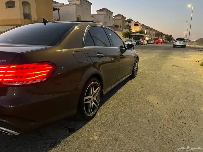 مرسيدس E300 موديل 2016 10